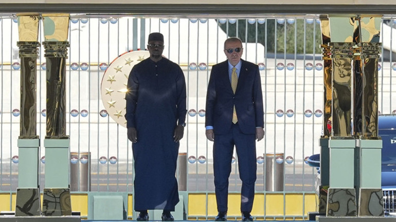 Cumhurbaşkanı Erdoğan, Senegal Başbakanı Sonkoyu resmi törenle karşıladı