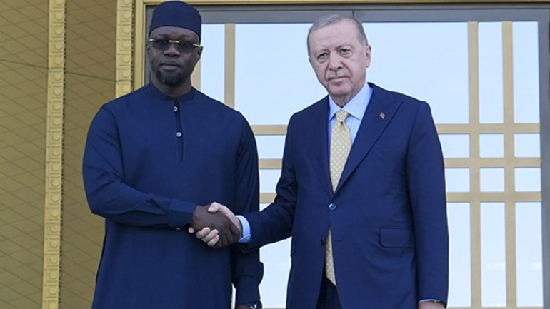Cumhurbaşkanı Erdoğan, Senegal Başbakanı Sonkoyu resmi törenle karşıladı