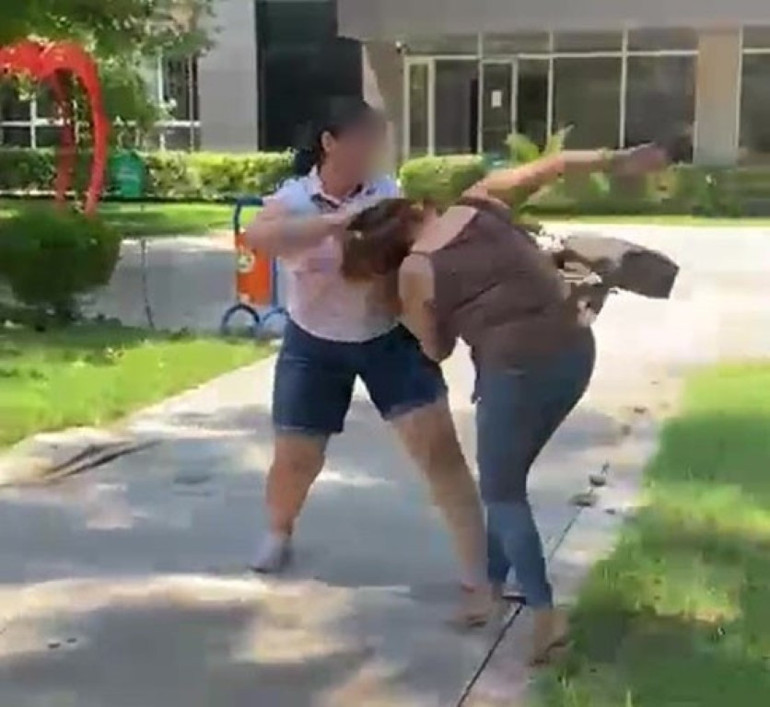 Aldatıldığından şüpheleniyordu... Eşini parkta sevgilisiyle bastı; ortalık karıştı