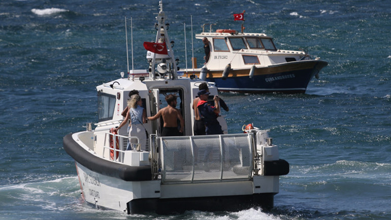 Çanakkale, Bolu ve Manisada orman yangını... Çanakkale Havalimanı uçuşa kapatıldı: Villalar küle döndü Manisa’da bir gözaltı
