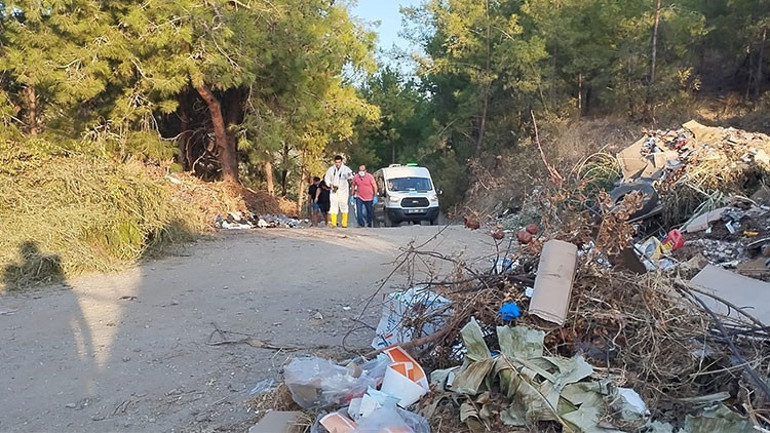 Cesedi bidonla çöplüğe atmıştı... Babasını katledip doğum günü partisi vermiş İddianame hazırlandı