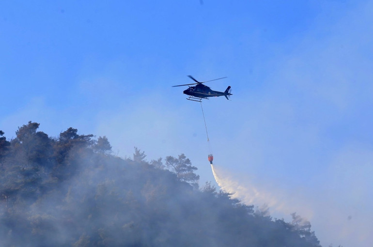 Son dakika... İzmir, Manisa ve Antalyada orman yangını 3 kişi gözaltına alındı