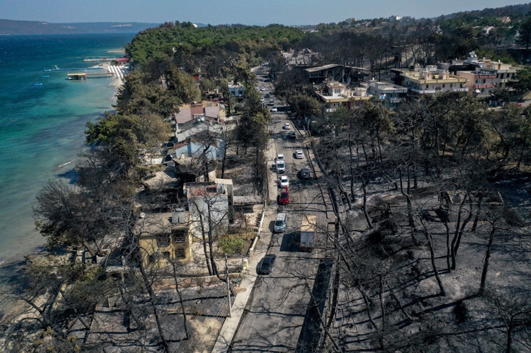 Son dakika... İzmir, Manisa ve Antalyada orman yangını 3 kişi gözaltına alındı