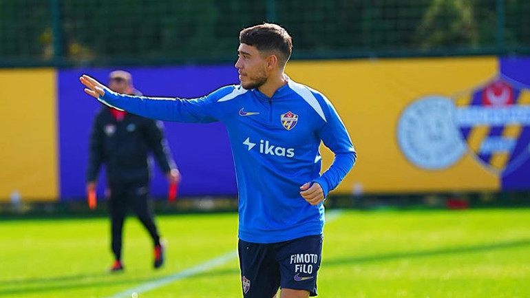 Sürpriz transfer hamlesi Emre Mor ezeli rakibin radarında