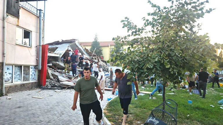 17 Ağustos Gölcük depreminin 26’ncı yıldönümünde 200 kişiyle görüştük: Kendimi güvende hissetmiyorum