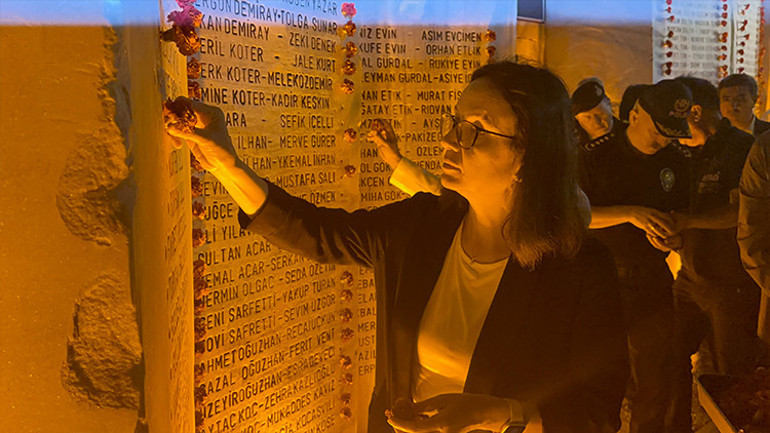 17 Ağustos depremi… Büyük acının 26’ncı yılı