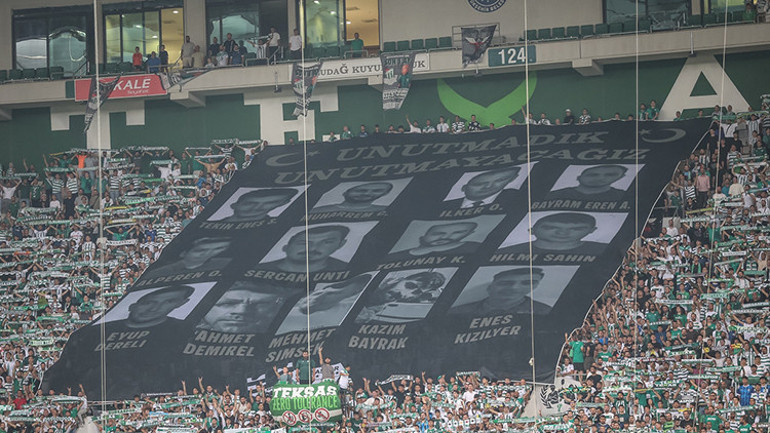 Bursaspor ve Eskişehirspordan örnek davranış