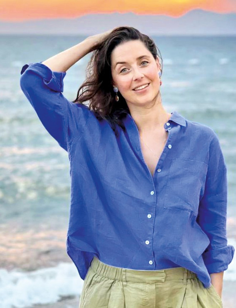 Şöhret yolculuğu böyle başlamış... Bunlar filmlerde olur, dalga mı geçiyorlar