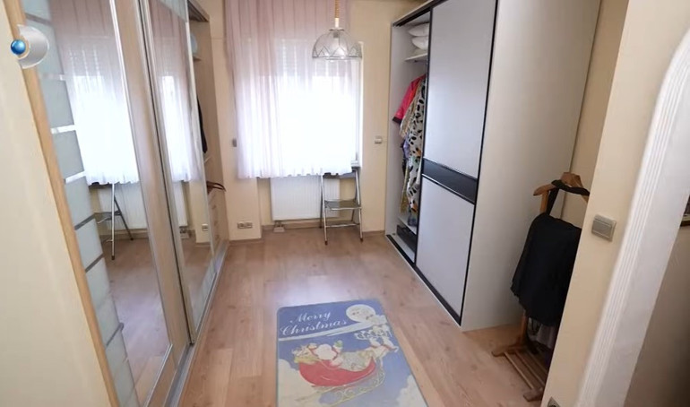 Evi kentsel dönüşüme girdi taşınmak zorunda kaldı... Ünlü şarkıcı yeni yuvasının kapılarını açtı