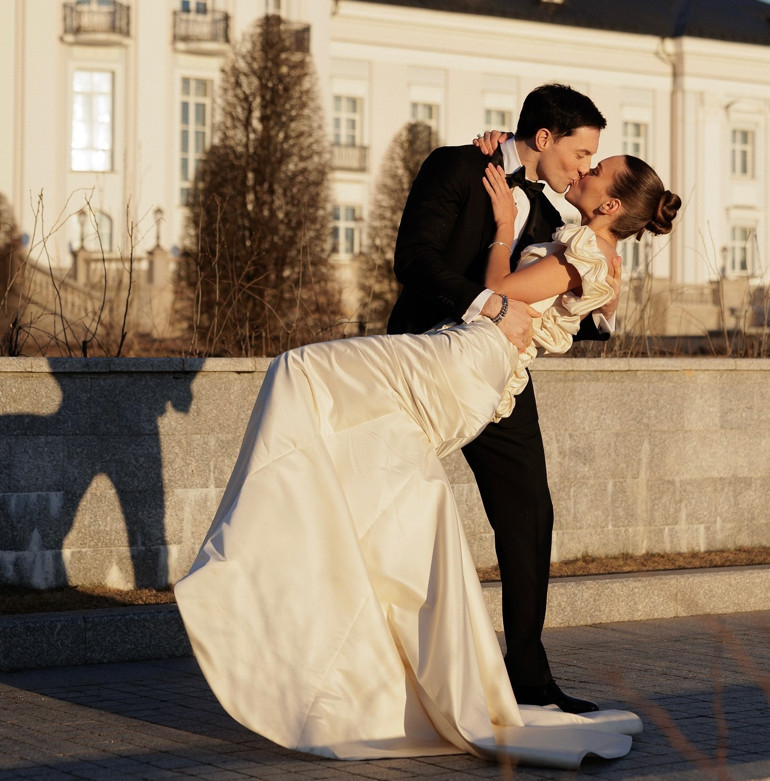 Dört ay önce evlenmiş... Arabasına geyik çarpan tescilli güzelin acı sonu