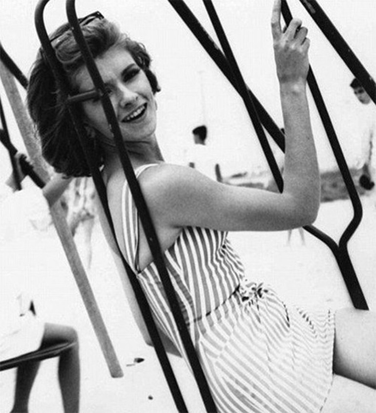 TV programına katılacağı dedikodusu çıkmıştı... 'Ev kadını değilim, 10 yaşından beri çalışıyorum' deyip reddetti