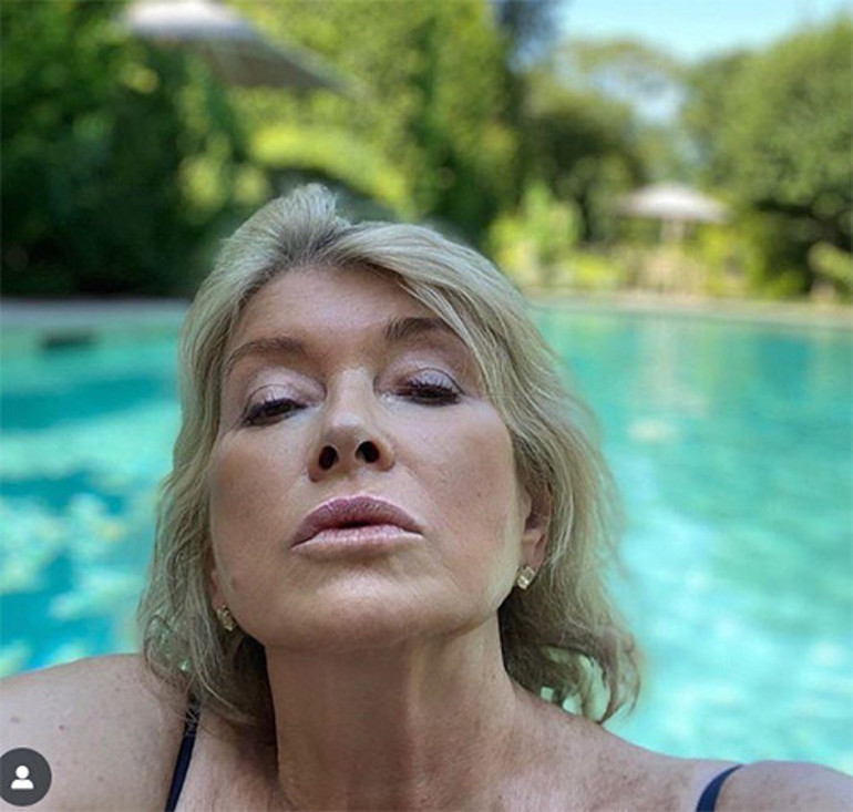 TV programına katılacağı dedikodusu çıkmıştı... 'Ev kadını değilim, 10 yaşından beri çalışıyorum' deyip reddetti