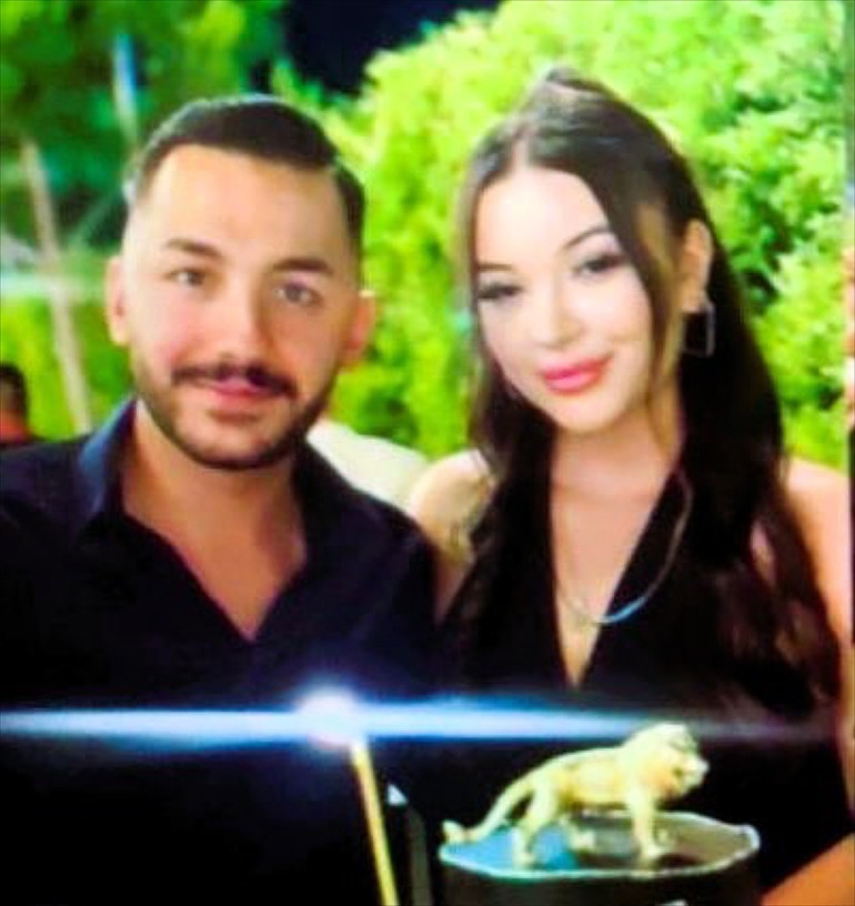 Doğum günü dönüşü feci kaza: Otomobil ağaca çarptı Nişanlı çiftten acı haber