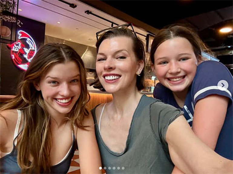 Bir zamanlar magazin dünyasında fırtınalar estiriyordu... Boy boy kızları var... Hepsi de kendisine benziyor