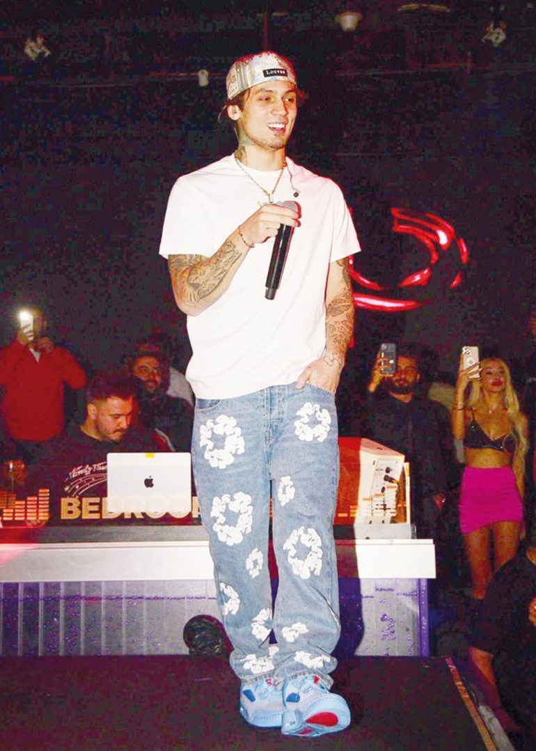 Rapçi Çakala silahlı saldırı... Hastaneye kaldırıldı