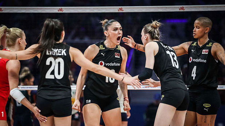 Filenin Sultanları, İspanyayı rahat geçti: 3-0 (Dünya Kadınlar Voleybol Şampiyonası)