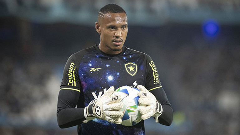 Fenerbahçe’ye sürpriz kaleci transfer önerisi Livakovic yerine John Victor