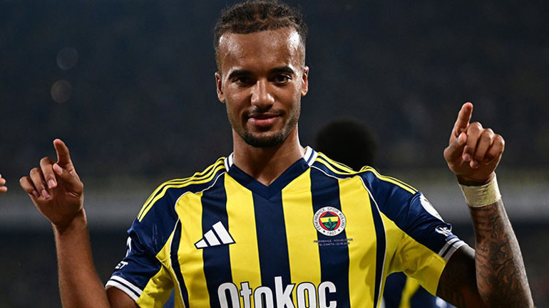 Fenerbahçe - Kocaelispor maçında ilkler yaşandı Kadıköyde 16 yıl sonra gerçekleşti