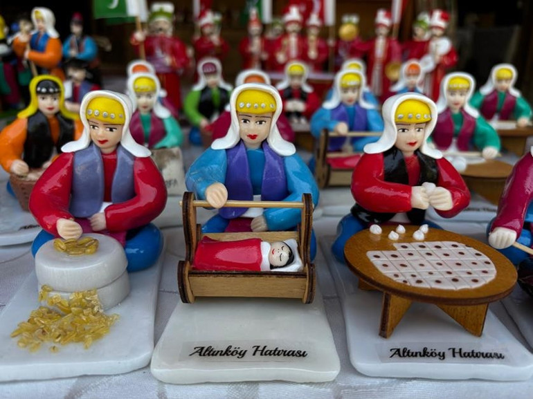 Kültür ve sanatı hamurla yoğuruyor