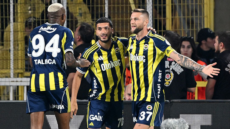 Fenerbahçe’nin Kocaelispor galibiyetini usta yazarlar değerlendirdi: Benfica maçında 11’de başlamalı