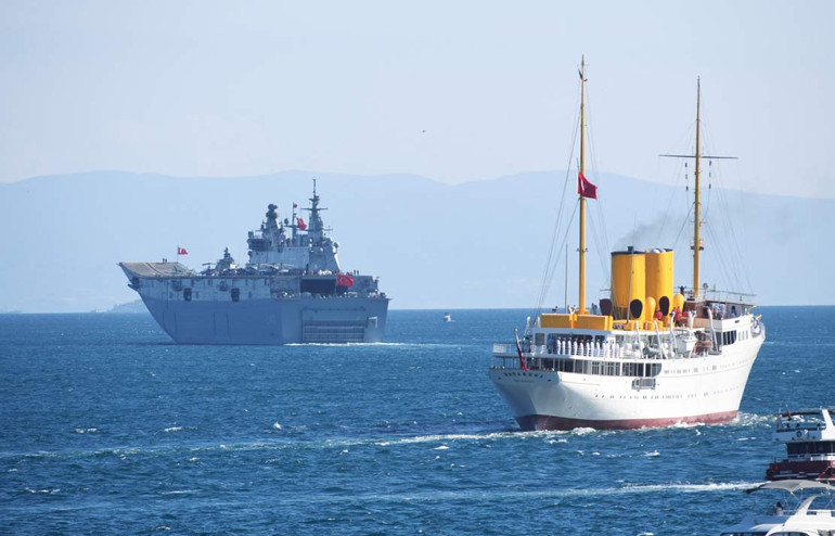 ‘Mavi Vatan’da zafer geçişi
