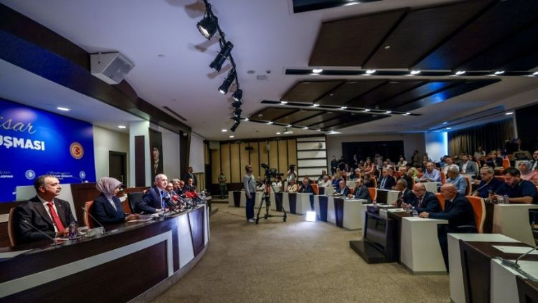 TBMM Başkanı Kurtulmuş: Türkiye modelini dünyaya hediye edeceğiz