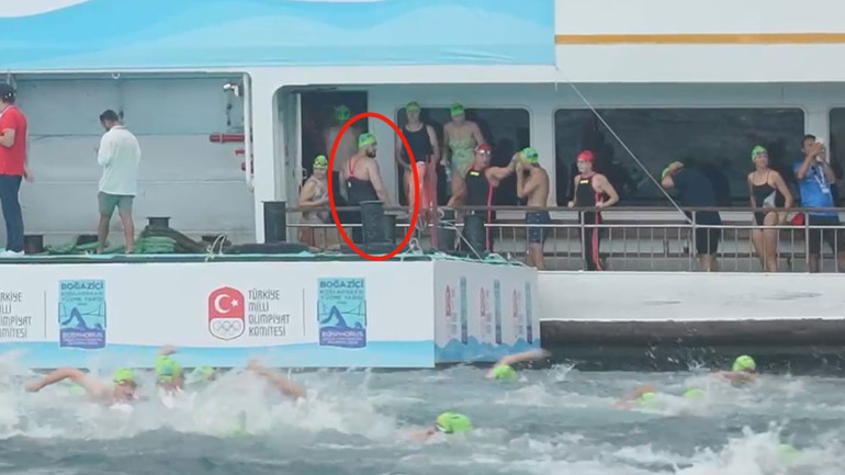 İstanbul Boğazında kaybolan Rus yüzücü Nikolai Svechnikov en son böyle görüntülendi