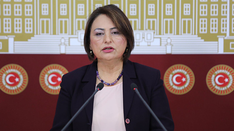 YKS bitti, barınma telaşı başladı... Yurt arıyorlar