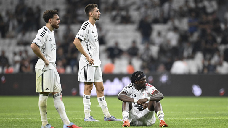 Beşiktaşın Laussane yenilgisi sonrası Güntekin Onaydan sert eleştiri: Elenmeye doymadı Takım hiç gelişmediği gibi her geçen gün geriye gitti