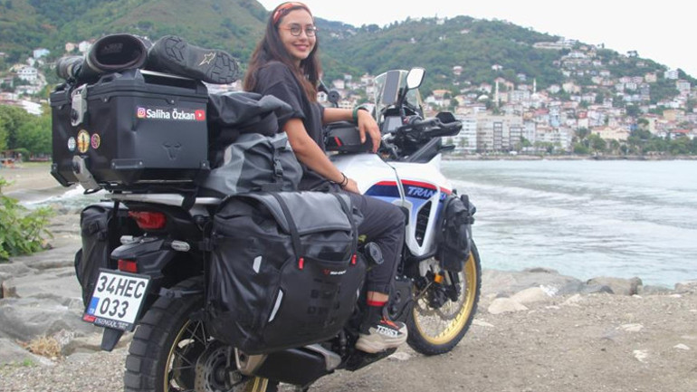 Saliha Özkan'ın Türkiye'yi gezme hikayesi