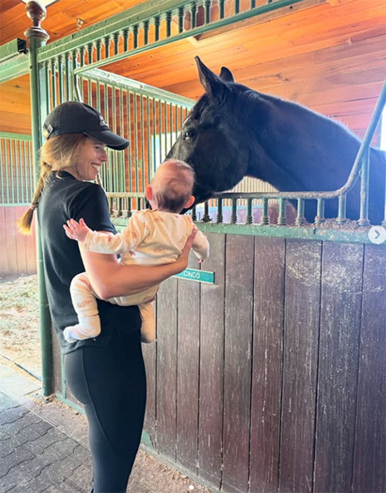 İyi bak evladım... Büyüyünce senin dostun olacak