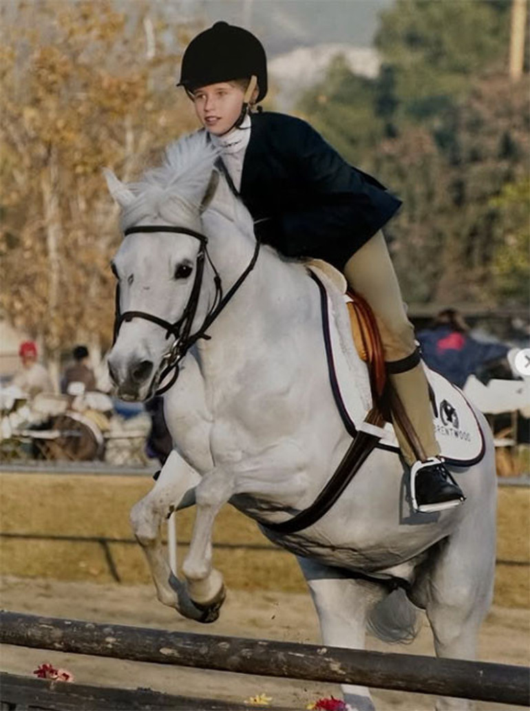 İyi bak evladım... Büyüyünce senin dostun olacak
