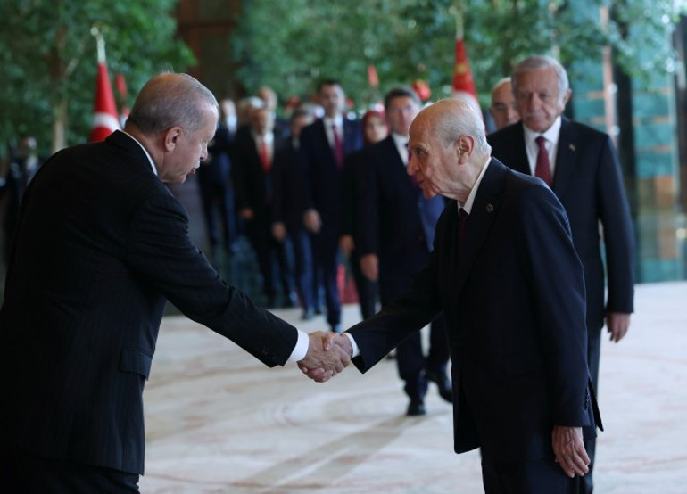 30 Ağustos Zaferinin 103. yıl dönümü... Cumhurbaşkanı Erdoğan ve devlet erkanı Anıtkabiri ziyaret etti