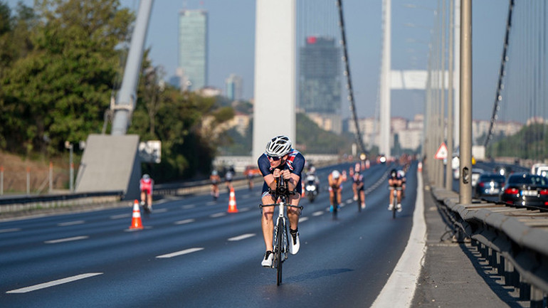Asya ve Avrupa Triatlon Şampiyonası, İstanbulda yapıldı