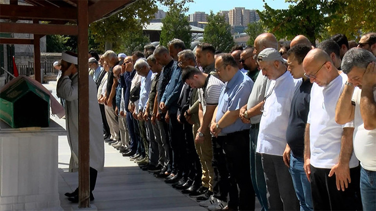 Sermin Özcanlı'nın cenaze töreni