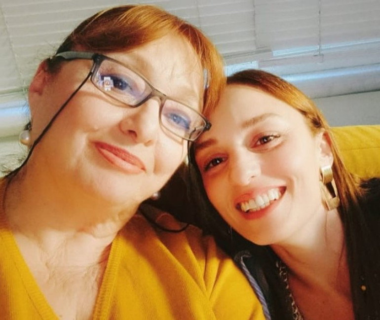 Nilperi Şahinkayadan annesine veda