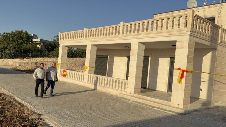 Avrupadan köylerine dönüp villalar inşa ettiler | Mutluluğu orada bulamadık