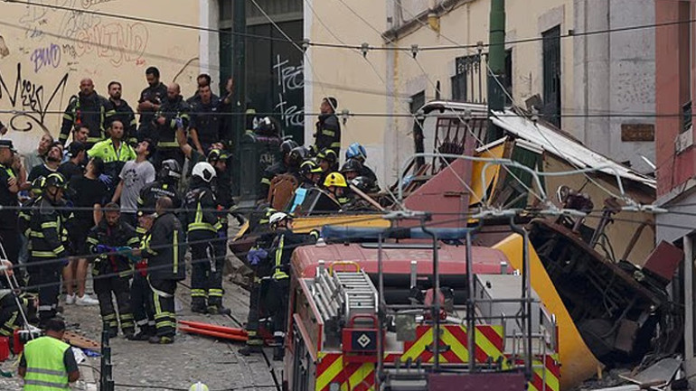 Portekizde tramvay faciası: En az 15 kişi hayatını kaybetti, çok sayıda kişi yaralandı