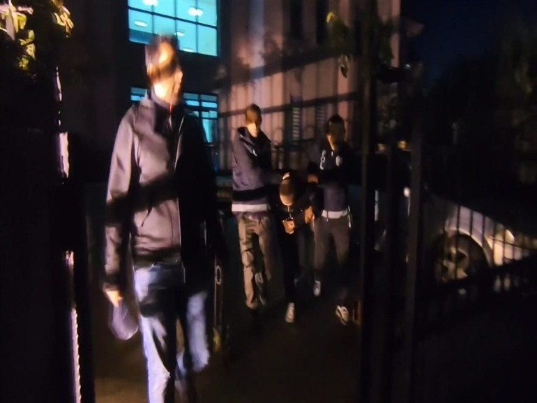 Bungalovda gizli kamera