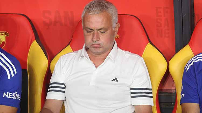 Fenerbahçenin yeni teknik direktörü İsmail Kartal oluyor 3 isim reddetti