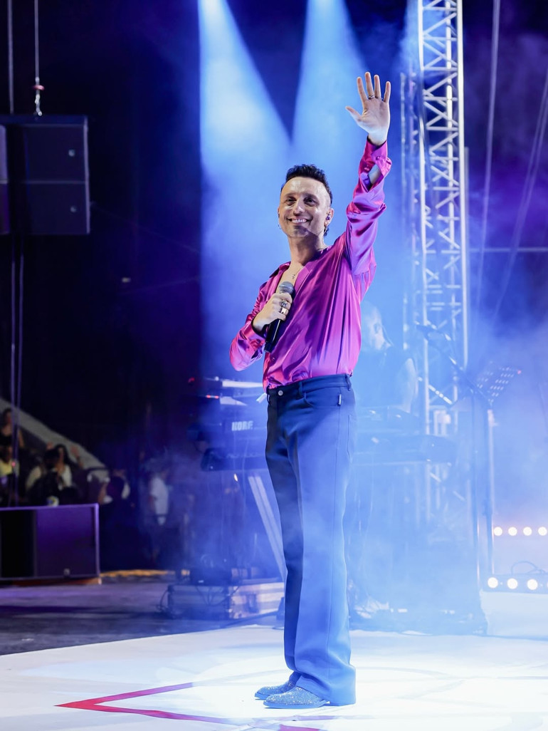 Açık havada konserler sürüyor
