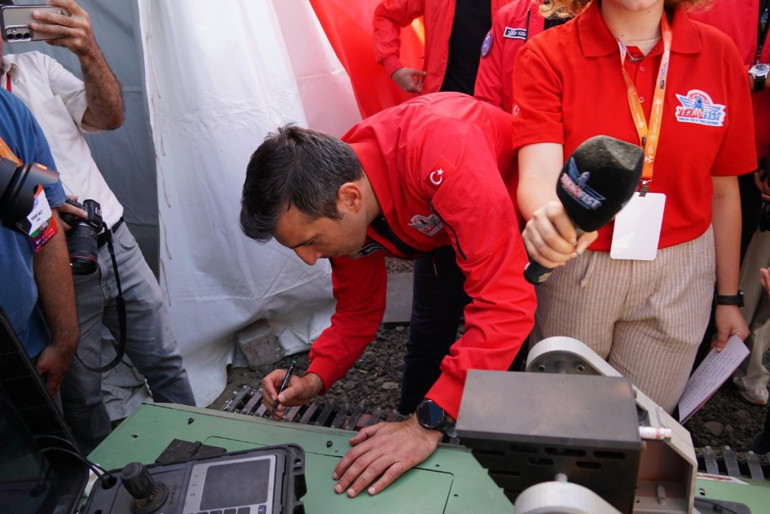 Selçuk Bayraktar’dan TEKNOFEST İstanbul daveti
