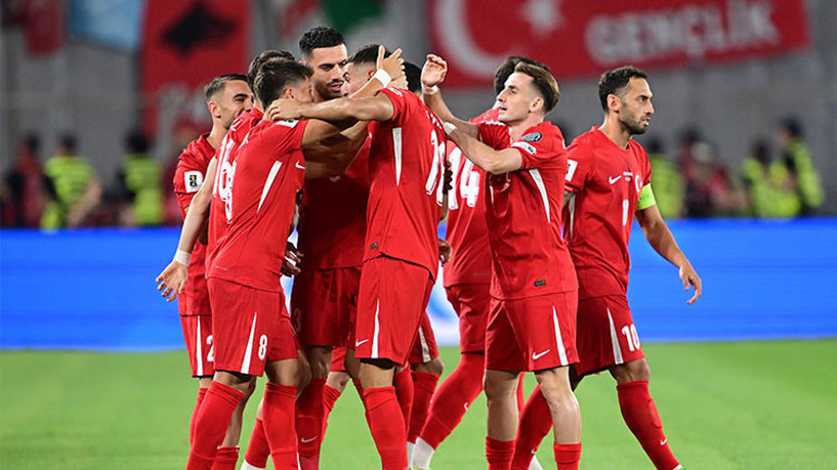 Gürcistan-Türkiye maçını Uğur Meleke yazdı: Montella, kulüp takımı ‘FC Milli Takım’ yarattı