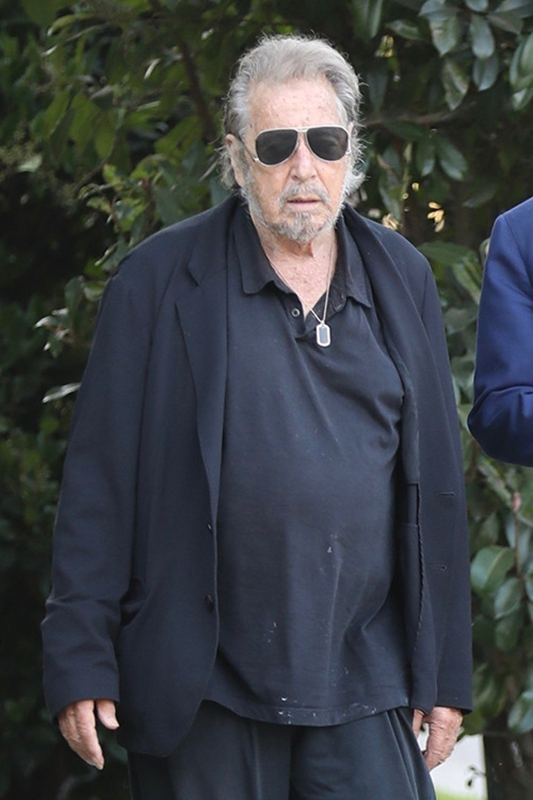 Ne annesinin evlenmeye niyeti vardı ne babasının: Tarihe karışan aşkın tek meyvesi açık havada büyüyor