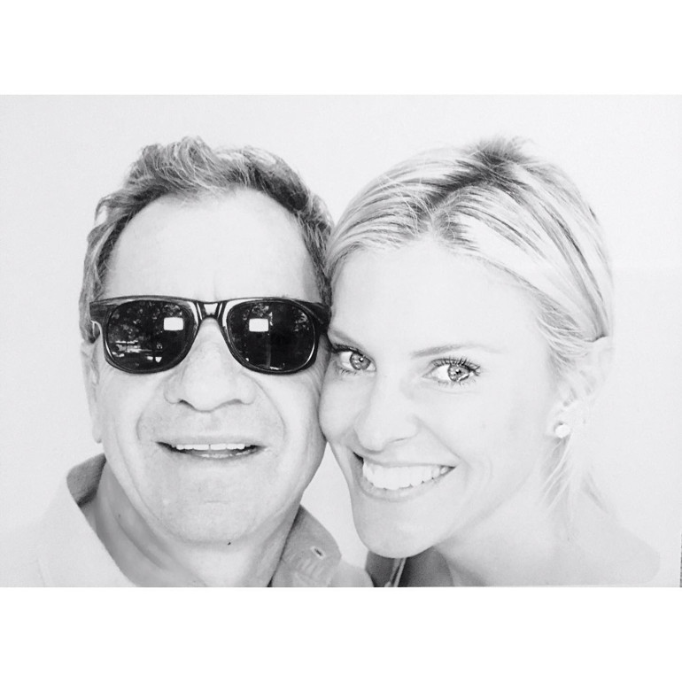 Boşanırken servetini zor kurtarmıştı… Bu sefer baştan tedbirli: Zengin sevgiliyle bu iş olur