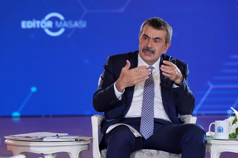 Milli Eğitimden ilk gün tedbiri Bakan Tekin duyurdu: Okulların açıldığı gün eğitim bu saatlerde olacak