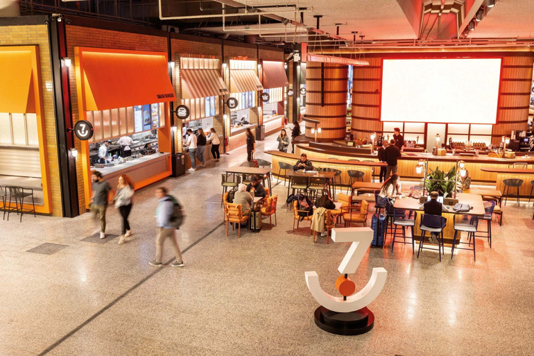 Viyadük altından şehir sofrasına: Terminal Kadıköy
