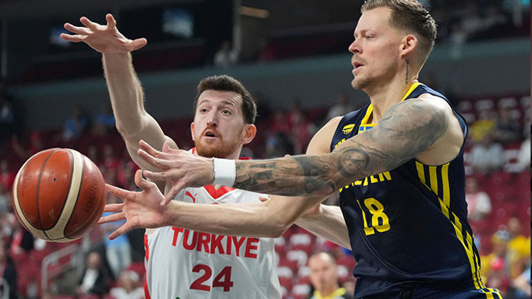 Türkiye - İsveç maçı canlı (EuroBasket 2025 son 16 turu maçı)