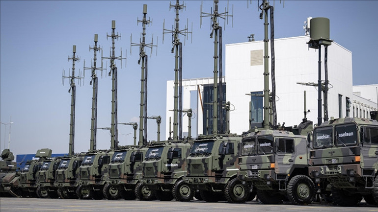 Yunanistan basını Altay ve Çelik Kubbeyi manşete taşıdı: Yeni dönemin simgesi... Dengeleri değiştirecek