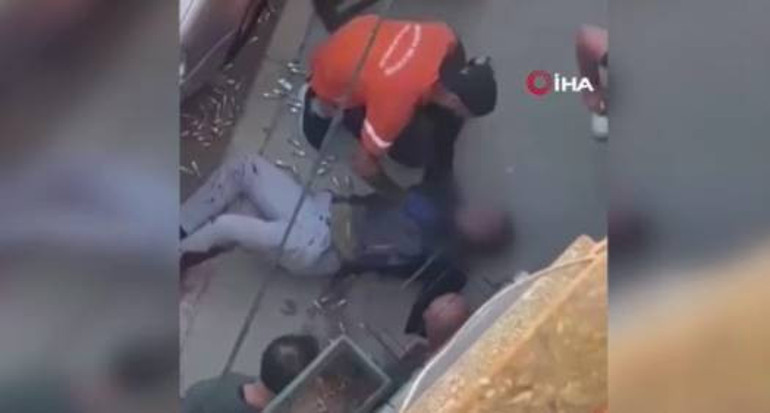 O agressor que matou nossos dois policiais foi pego assim. O governador de Izmir anunciou o ataque.